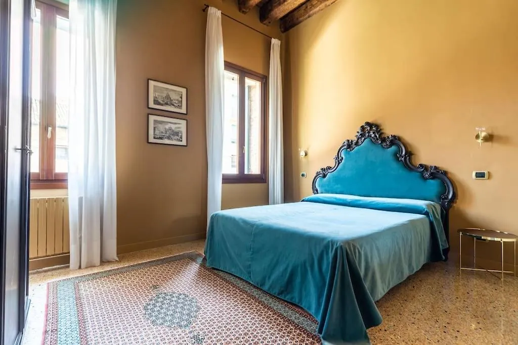Apartment Ca Regina Panada - Passion On The Canal Venice